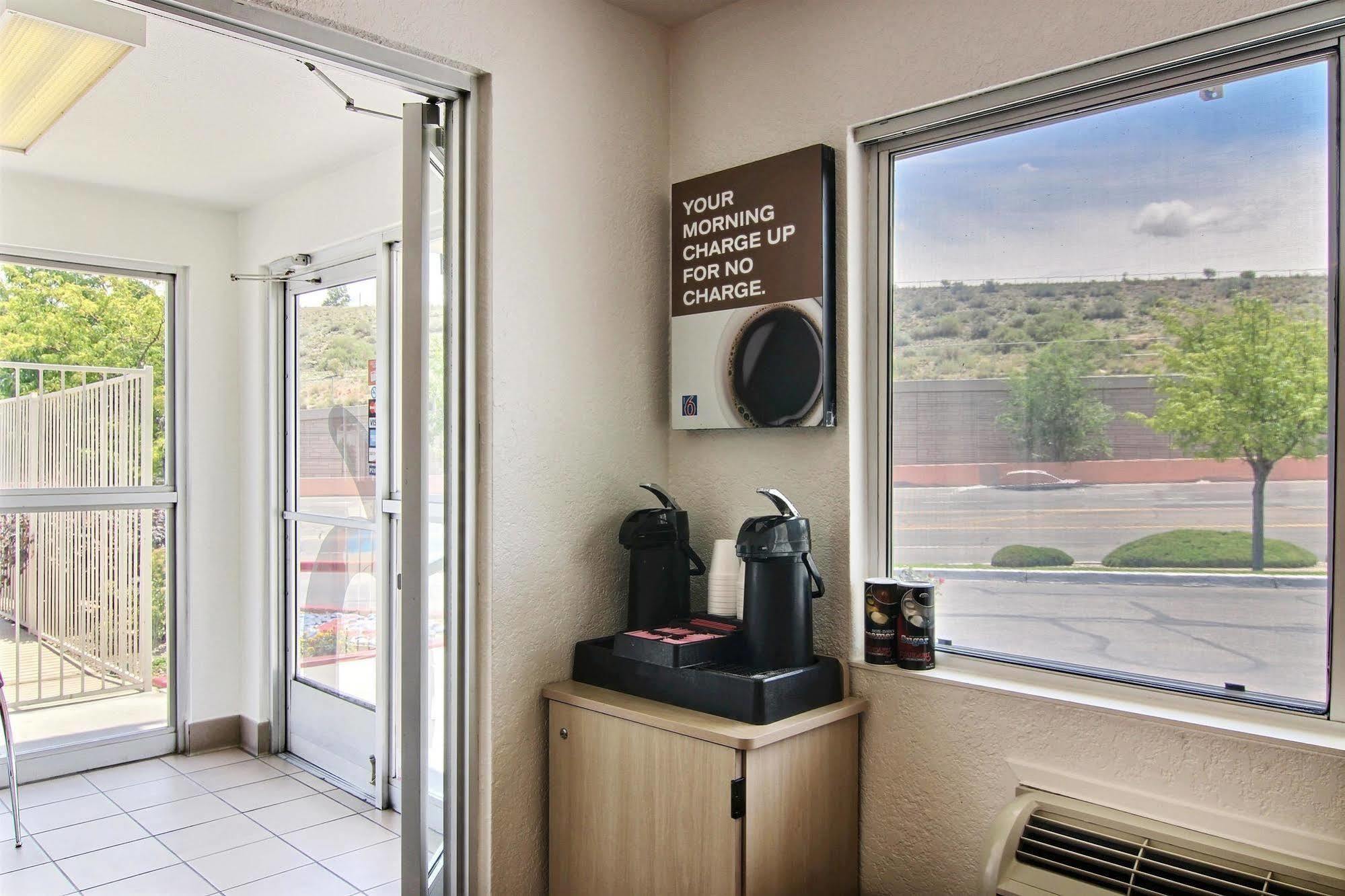 Motel 6-Albuquerque, Nm - Midtown Екстер'єр фото