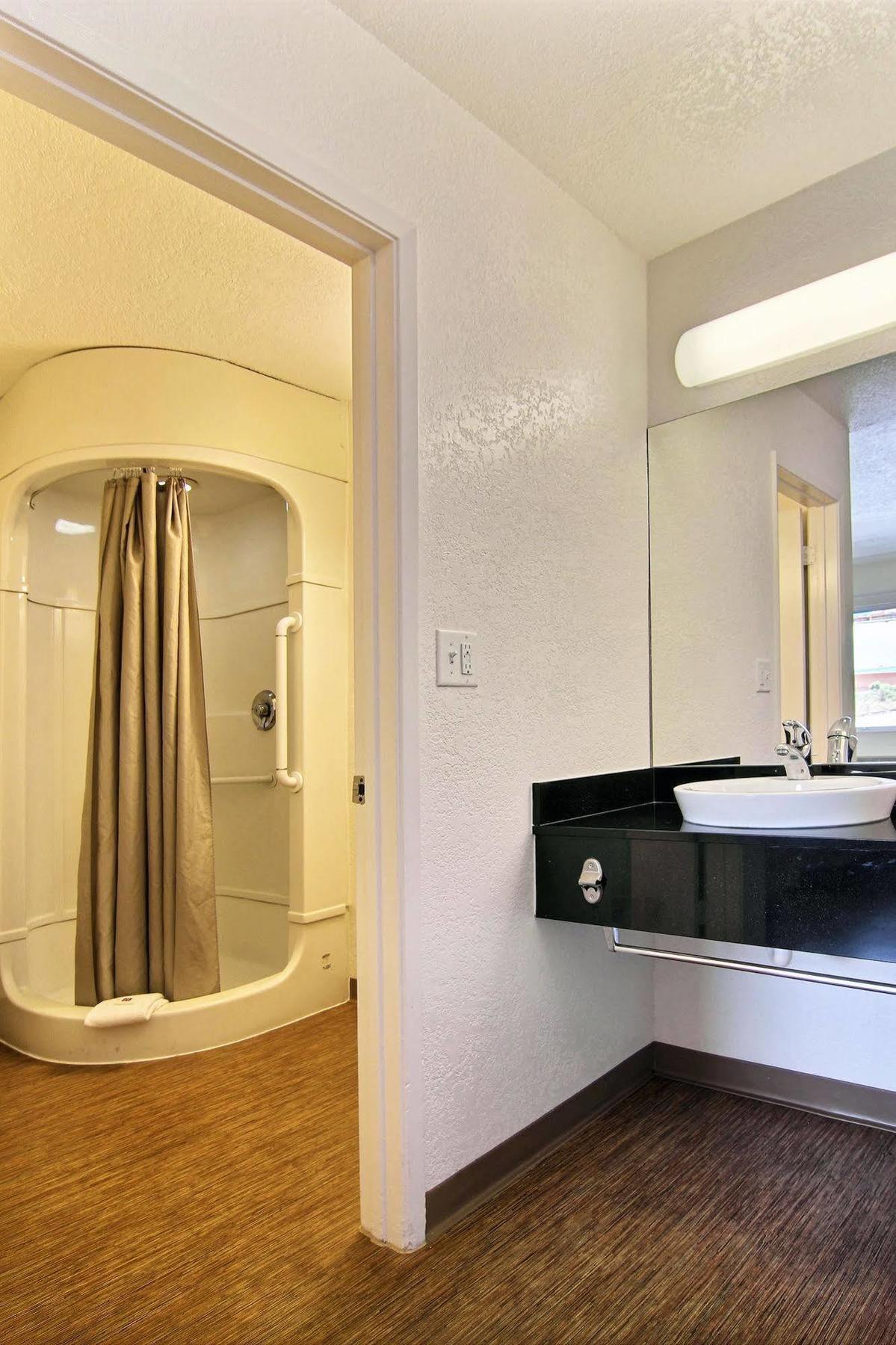 Motel 6-Albuquerque, Nm - Midtown Екстер'єр фото