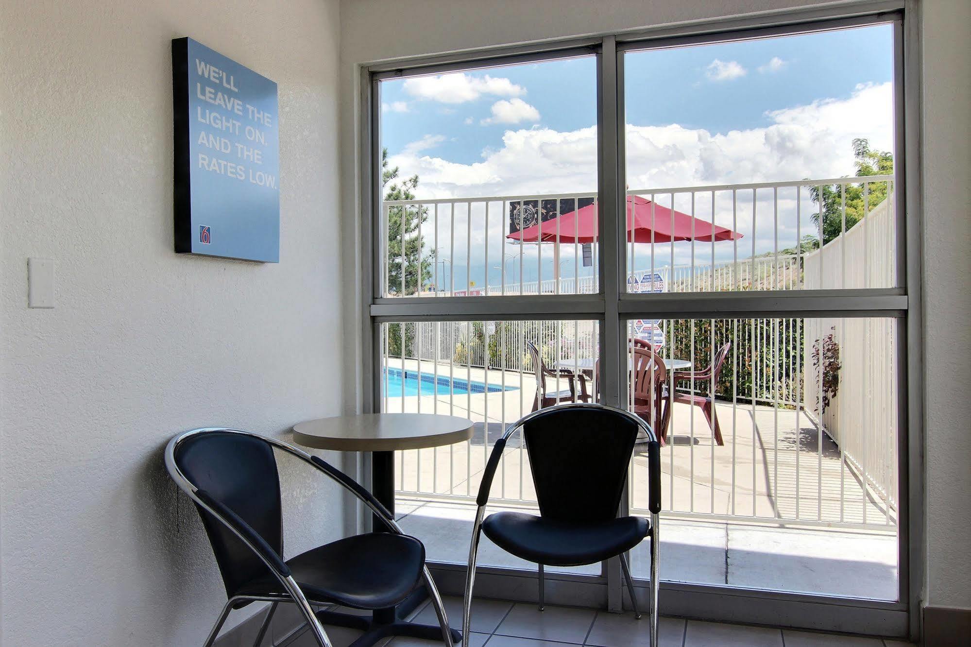 Motel 6-Albuquerque, Nm - Midtown Екстер'єр фото