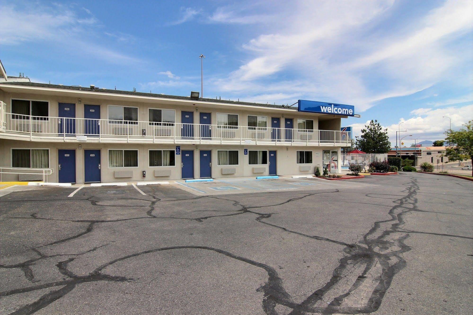 Motel 6-Albuquerque, Nm - Midtown Екстер'єр фото
