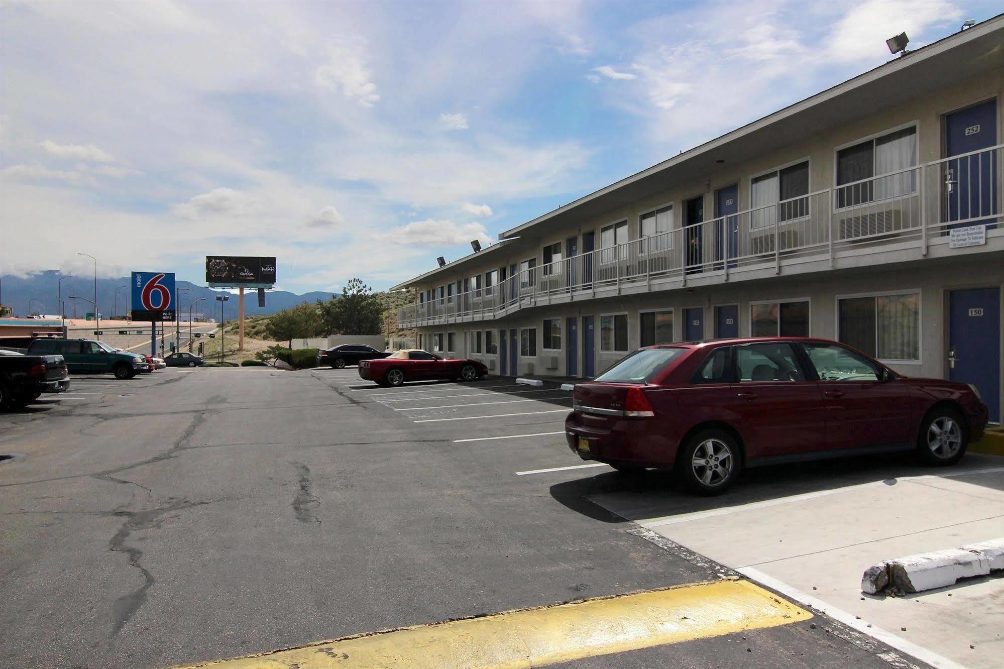 Motel 6-Albuquerque, Nm - Midtown Екстер'єр фото